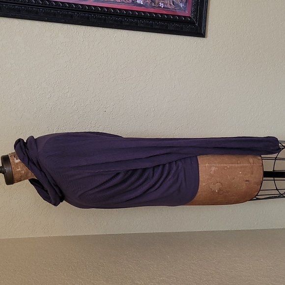 RARE CANNISSE PURPLE COWL NECK TOP SIZE S - Picture 4 of 6